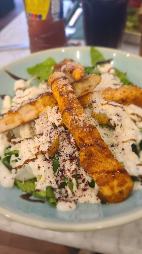 Photo of Mem's Kitchen - 11 Saturday Market Pl, King's Lynn PE30 5DQ